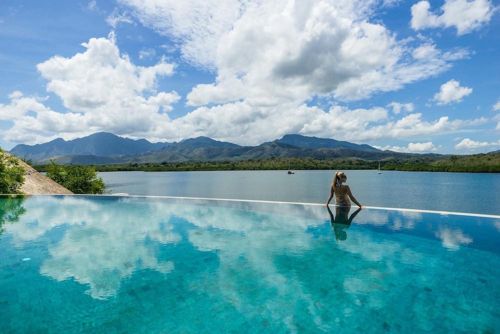 Menjangan Dynasty Resort Пемутеран Экстерьер фото
