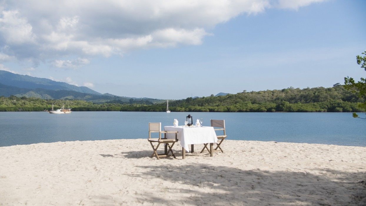 Menjangan Dynasty Resort Пемутеран Экстерьер фото
